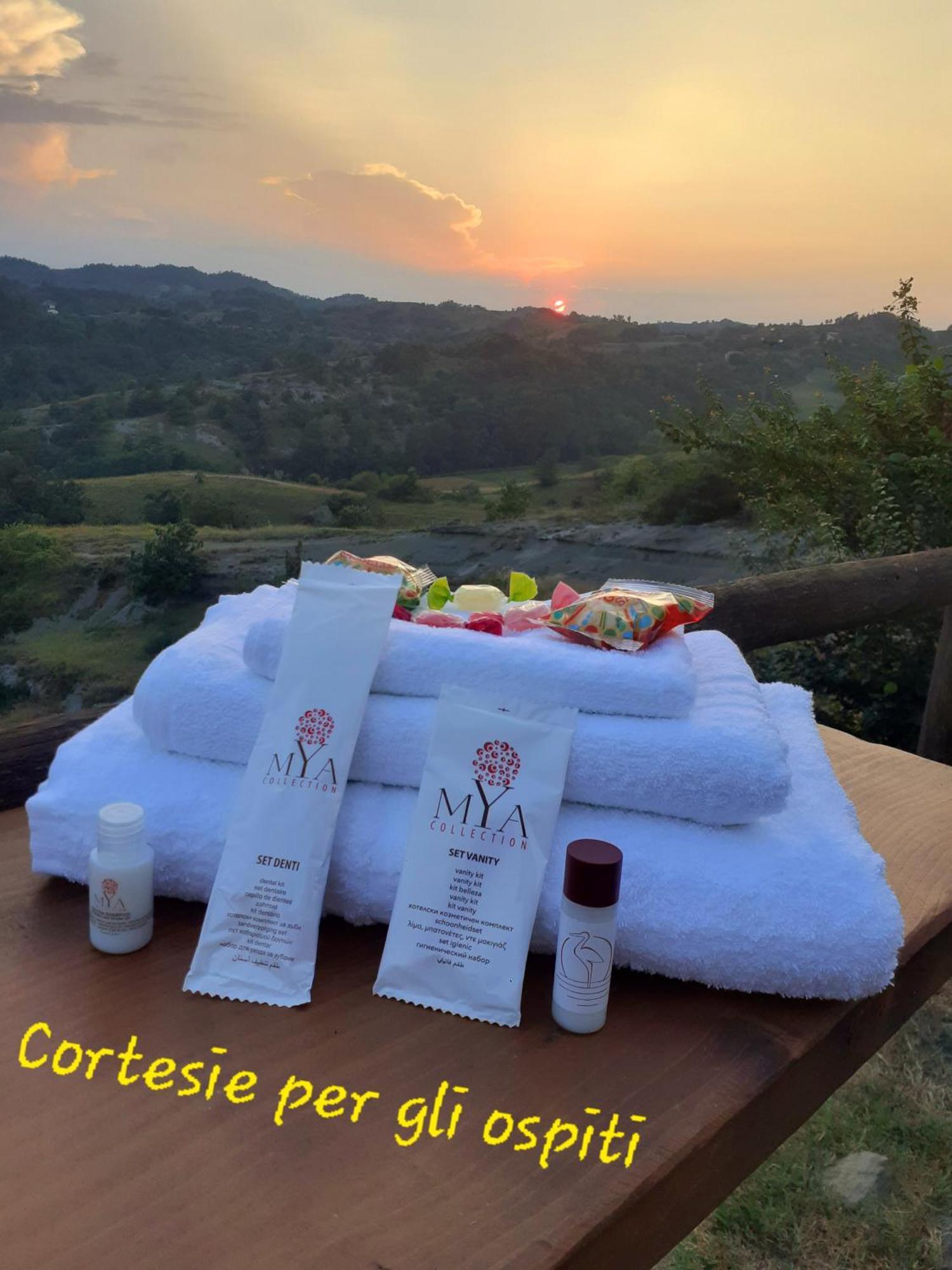 Cascina Merlo Country House Pareto Εξωτερικό φωτογραφία
